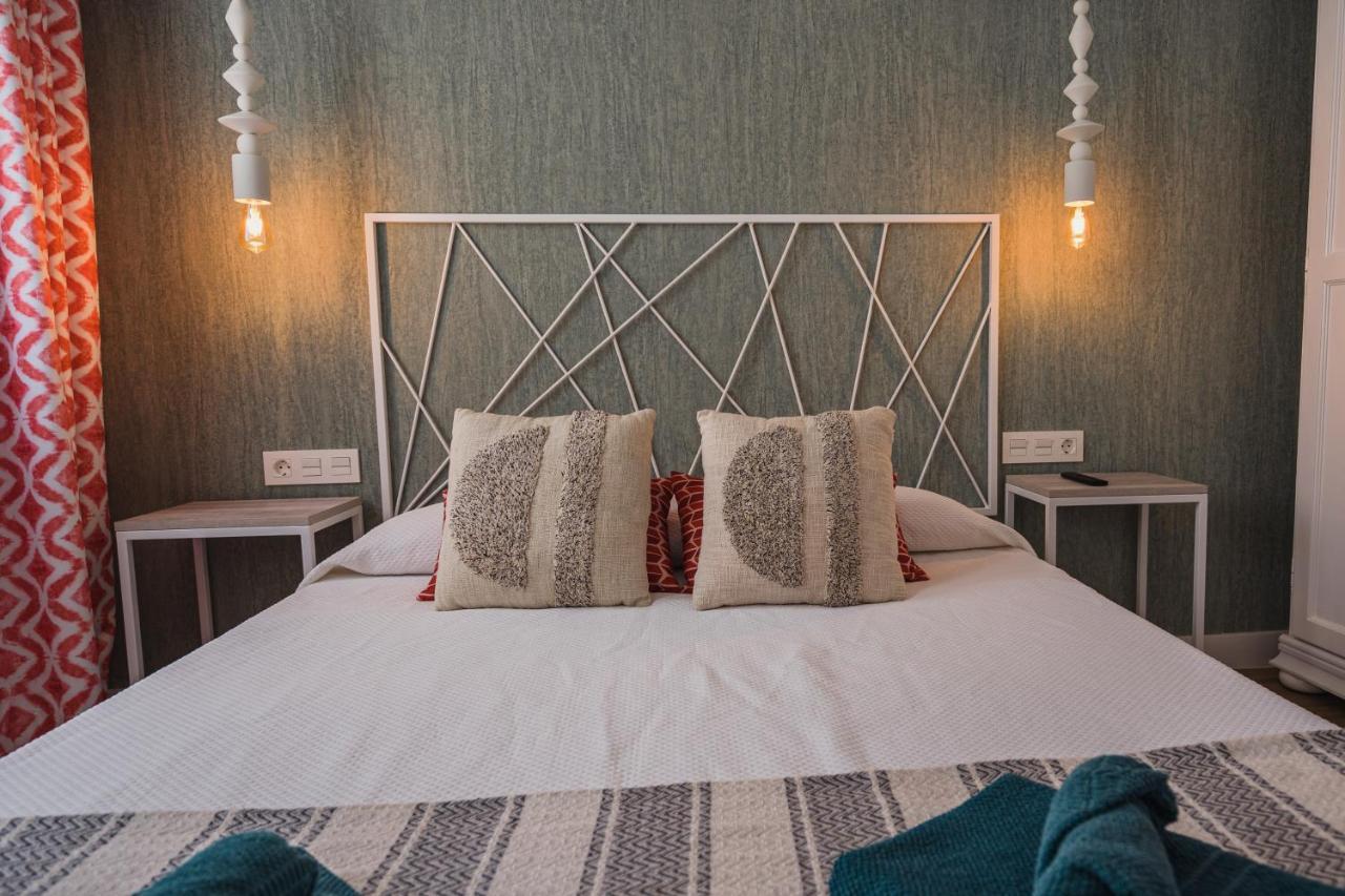 La Pardela Excellence Apartamentos 塞博河畔卡莱塔 外观 照片